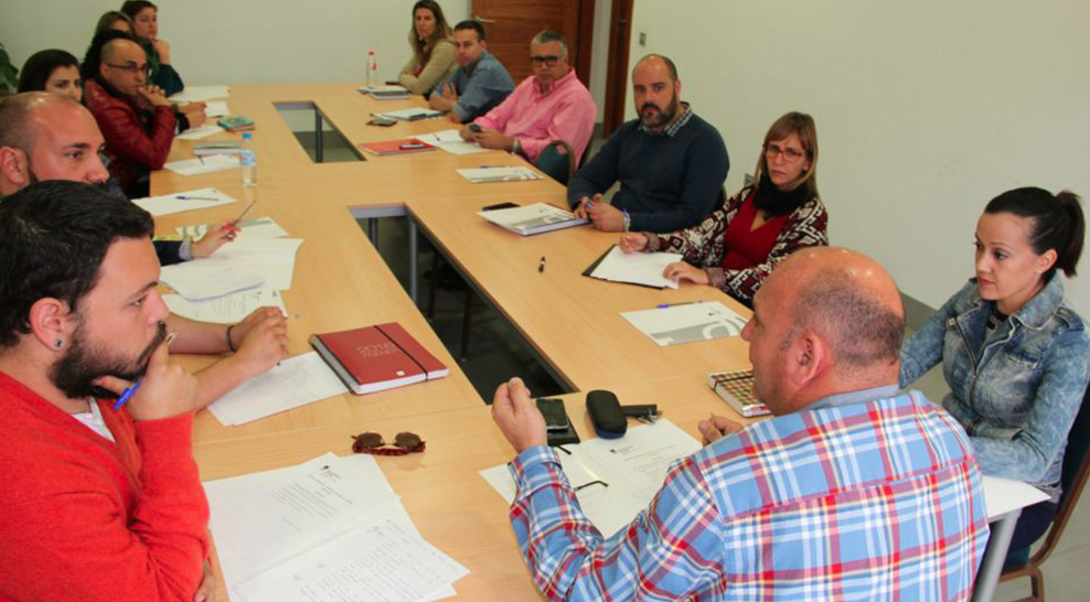 Coordinación con las diferentes Áreas de los Ayuntamientos de la Comarca